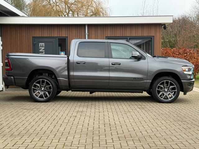 Dodge RAM PICKUP 5.7 V8 4X4 CREW CAB LARAMIE SPORT LUCHT ACC