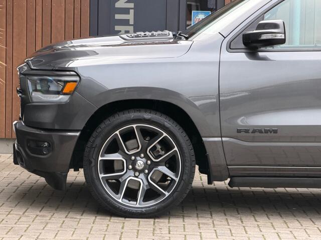 Dodge RAM PICKUP 5.7 V8 4X4 CREW CAB LARAMIE SPORT LUCHT ACC