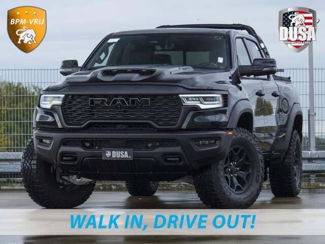 Dodge RAM PICKUP | RHO | 3.0L Twin-Turbo I6 | 4x4 | Crew Cab | Black Edition | Panoramadak | 14,4-inch Touchscreen | Passenger Display | Getoonde accessoires zijn verkrijgbaar tegen meerprijs