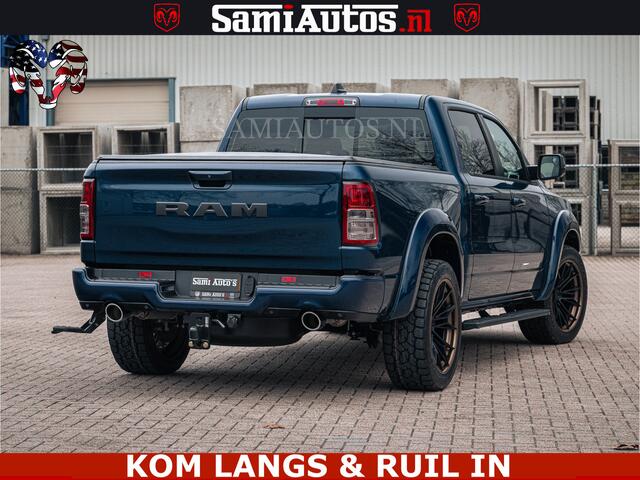 Dodge RAM PICKUP SPORT | 5.7 V8 4x4 HEMI | PANORAMA DAK | GROOTSCHERM 12 INCH | LPG | Patriot Blue CREW CAB | DUBBELE CABINE | 5 PERSOONS | DC | VOORRAAD NR 2555 - 3325