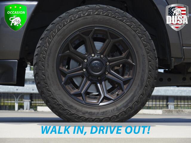 Dodge RAM PICKUP Laramie | 6.4L HEMI | 4x4 | Crew cab | Luchtvering | Leder | 20 inch Fuel offroad Wheels