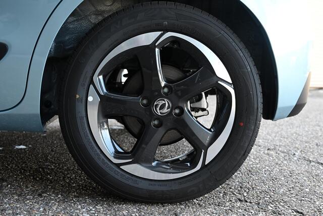 Dongfeng Box Launch Edition | 360° Camera | Adaptieve Cruise Control | Elektrisch Verstelbare Bestuurdersstoel + Geheugen | Stoelverwarming Bestuurder | Stoelventilatie Bestuurder | Apple Carplay | Android Auto | Sfeerverlichting | Elektrisch Inklapbare Buitenspiegels