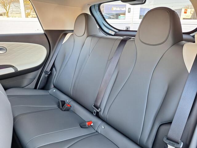 Dongfeng Box Launch Edition 42 kWh | 360° camera | Adaptieve cruise control | Smartphone integratie | LED verlichting | Bestuurdersstoel verwarming + ventilatie | Keyless entry