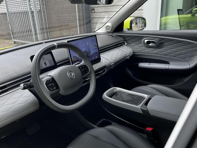 Dongfeng Box Launch Edition | 360° Camera | Adaptieve Cruise Control | Elektrisch Verstelbare Bestuurdersstoel + Geheugen | Stoelverwarming Bestuurder | Stoelventilatie Bestuurder | Apple Carplay | Android Auto | Sfeerverlichting | Elektrisch Inklapbare Buitenspiegels