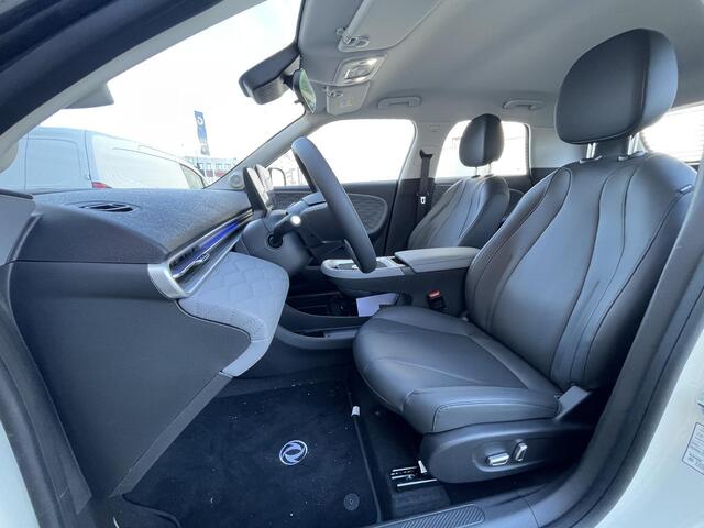 Dongfeng Box Launch Edition | 360° Camera | Adaptieve Cruise Control | Elektrisch Verstelbare Bestuurdersstoel + Geheugen | Stoelverwarming Bestuurder | Stoelventilatie Bestuurder | Apple Carplay | Android Auto | Sfeerverlichting | Elektrisch Inklapbare Buitenspiegels