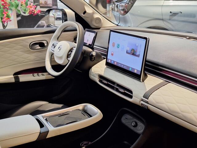 Dongfeng Box Premium Edition 42 kWh | 360° camera | Adaptieve cruise control | Smartphone integratie | LED verlichting | Bestuurdersstoel verwarming + ventilatie | Keyless entry