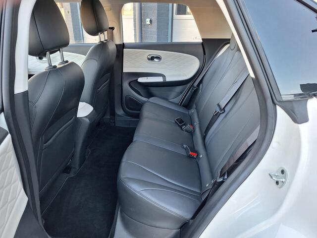 Dongfeng Box Premium Edition 42 kWh | 360° camera | Adaptieve cruise control | Smartphone integratie | LED verlichting | Bestuurdersstoel verwarming + ventilatie | Keyless entry