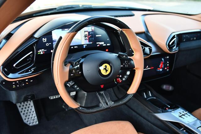 Ferrari 12Cilindri 6.5 V12 |Carbon In& Exterieur|Burmester|Lift|BTW|