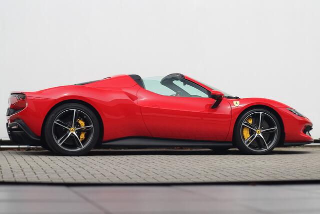 Ferrari 296 GTS 3.0 V6 | NEW | VAT | LIFT | DAYTONA | 360