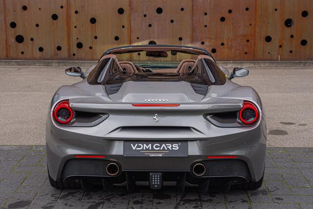 Ferrari 488 3.9 Spider HELE | Nieuwe Service | New Power | Carbon | Hist. Colour | Elektr. Stoelen |