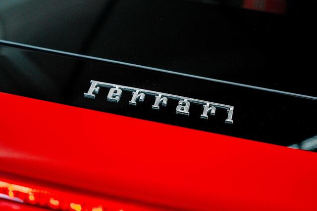 Ferrari 488 3.9 GTB HELE l Novitec l Carbon