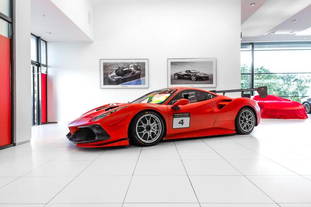 Ferrari 488 Challenge ~Ferrari Munsterhuis~