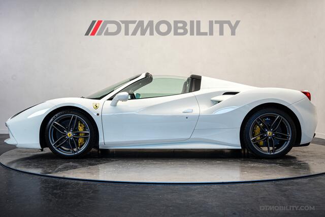 Ferrari 488 3.9 Spider HELE | Daytona Racing Seats | Passenger Display | Nose Lift |