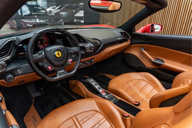 Ferrari 488 Spider Lift Carbon Daytona Seats 3.9 Spider HELE