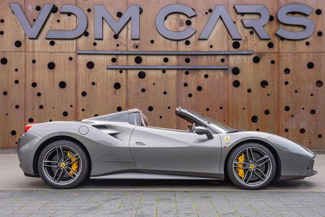 Ferrari 488 3.9 Spider HELE | Service Nieuw | New Power Warranty | Elektr. Stoelen | Carbon |
