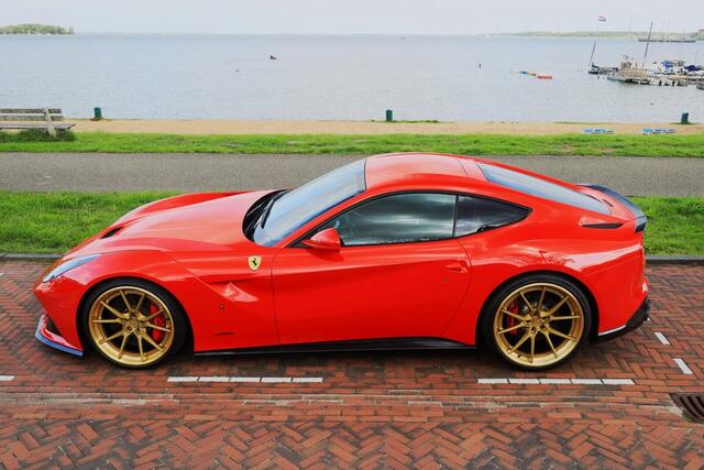 Ferrari F12 6.3 Berlinetta HELE NOVITEC **Carbon bucketseat/LIFT/Ceramic/21"22" ANRKY FORGED**