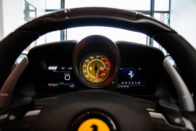 Ferrari F8 Spider ~Ferrari Munsterhuis~