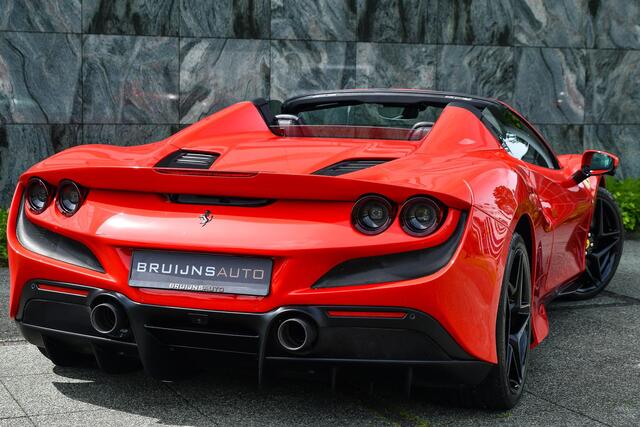 Ferrari F8 Spider 3.9 V8 HELE Rosso Scuderia |Lift|Passengerdisplay|