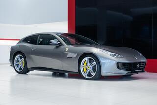 Ferrari GTC4
