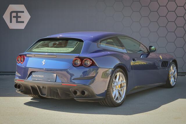 Ferrari GTC4 T 3.9 V8 | DEALER ONDERHOUDEN | APPLE CARPLAY | CARBON INTERIEUR | LIFT | CAMERA | PASSENGER DISPLAY |