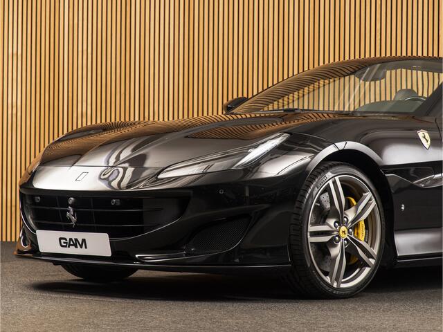 Ferrari Portofino 3.9 V8 HELE CARBON INTERIOR | JBL | PASSENGER DISPLAY