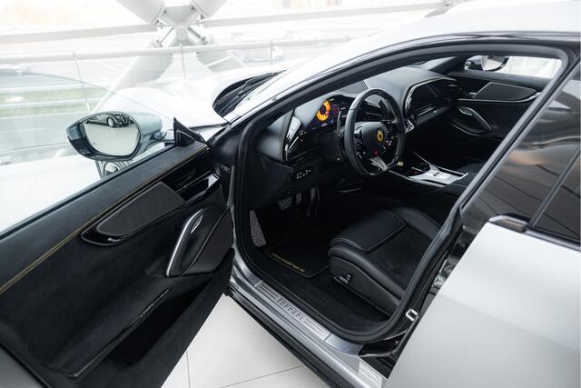 Ferrari Purosangue 6.5 V12 | Matte PPF | Panoramo | Lift | Pass Display