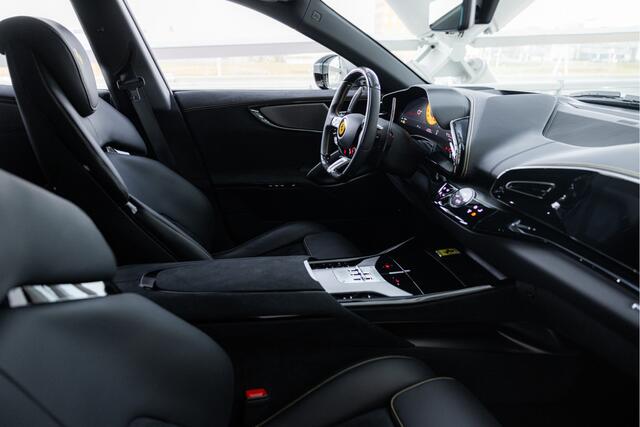 Ferrari Purosangue 6.5 V12 | Matte PPF | Panoramo | Lift | Pass Display