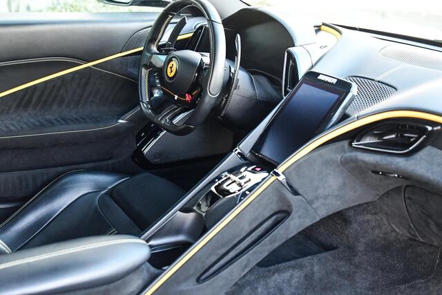 Ferrari Roma 3.9 V8 HELE |JBL|Passenger display|Carbon|ADAS|