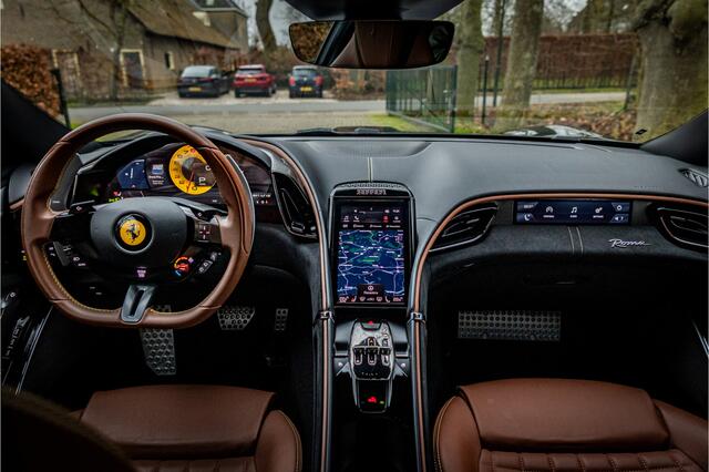 Ferrari Roma 3.9 V8 HELE Verde Zeltweg Magneride Full Adas Passenger Display