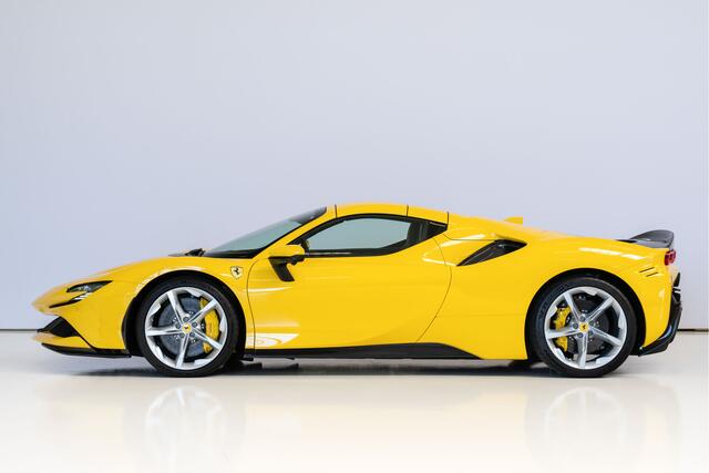 Ferrari SF90 Spider 4.0 V8 Assetto Fiorano, Full Carbon, JBL