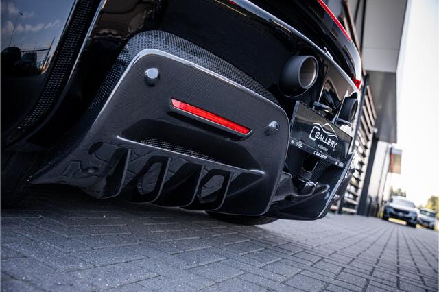 Ferrari SF90 Stradale 4.0 V8 - BTW l NL Auto l Lift l Fabrieksgarantie l Carbon in & exterieur
