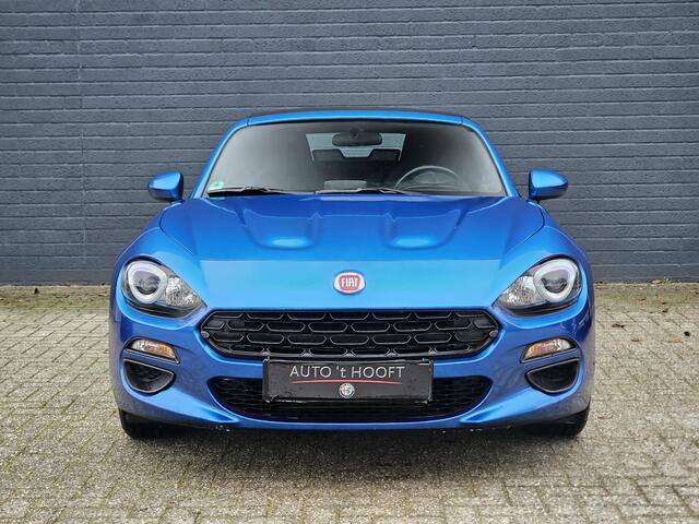 Fiat 124 Spider 1.4 MultiAir Turbo SPORT / AZURO ITALIA /