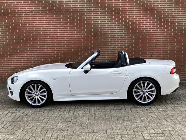 Fiat 124 Spider 1.4 M-Air T Lusso NAV CAMERA CRUISE LEER STOELVW DAB LMV