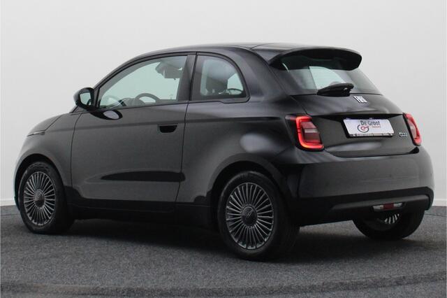 Fiat 500 Icon 42 kWh Virtual Cockpit, Apple Carplay, Cruise, Lane Assist, DAB, 16"