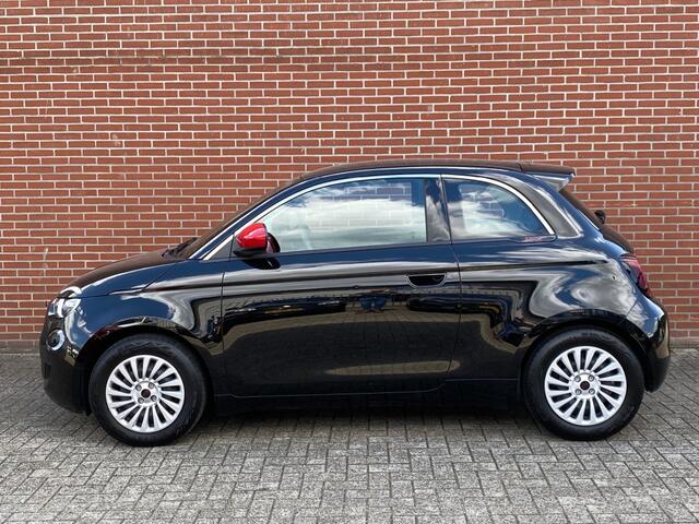 Fiat 500 RED 24 KWH NAV CRUISE DRAADLOZE CARPLAY DAB CLIMA