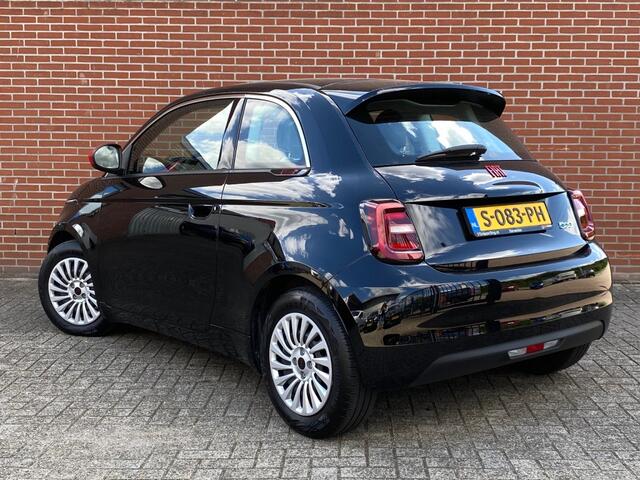 Fiat 500 RED 24 KWH NAV CRUISE DRAADLOZE CARPLAY DAB CLIMA