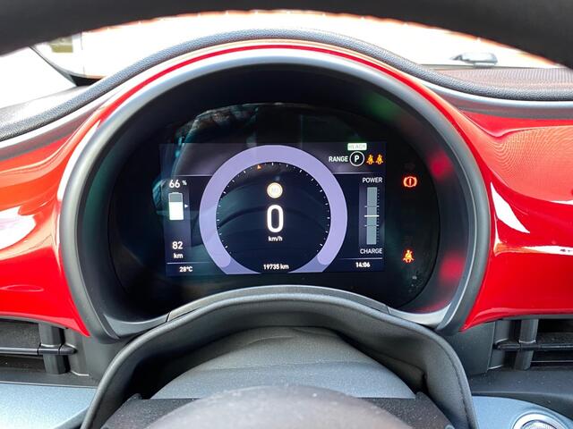 Fiat 500 RED 24 KWH NAV CRUISE DRAADLOZE CARPLAY DAB CLIMA