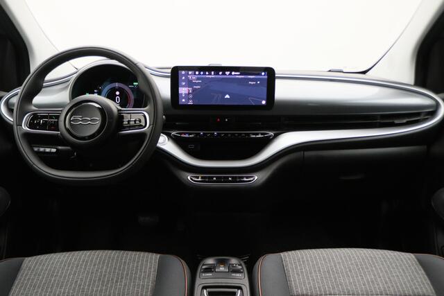 Fiat 500 Icon 42 kWh Virtual Cockpit, Camera, Rijstrooksensor, Cruise, Apple Carplay, DAB, 16''