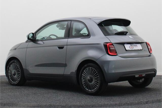 Fiat 500 Icon 42 kWh Virtual Cockpit, Camera, Rijstrooksensor, Cruise, Apple Carplay, DAB, 16''
