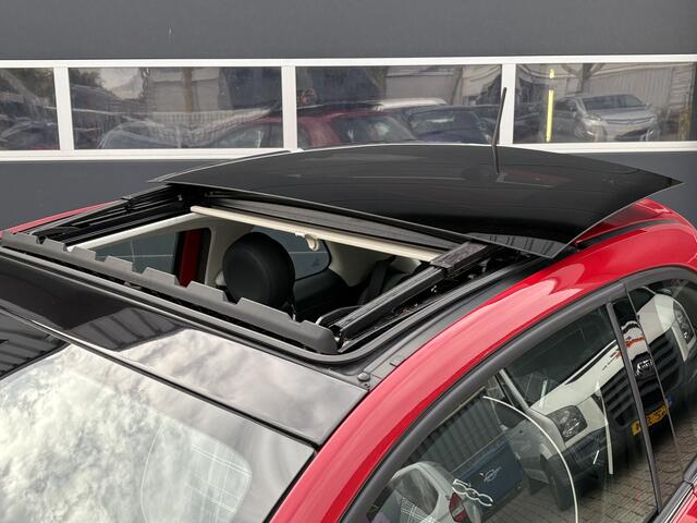 Fiat 500 0.9 TwinAir Turbo Lounge | Schuifdak | Navi | Carplay | Pano | Cruise | DAB | | Interesse? Bel of App naar: 06 30 51 05 90