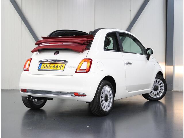 Fiat 500 1.0 70PK Hybrid RED | Climate Control | Xenon Koplampen | Vouwdak | Cruise Control | DAB Ontvanger | Start/Stop Systeem | 16" Lichtmetalen Velgen | Isofix |