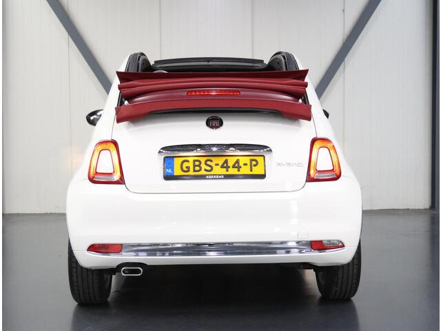 Fiat 500 1.0 70PK Hybrid RED | Climate Control | Xenon Koplampen | Vouwdak | Cruise Control | DAB Ontvanger | Start/Stop Systeem | 16" Lichtmetalen Velgen | Isofix |