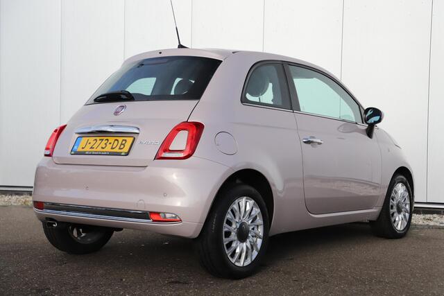 Fiat 500 1.0 Hybrid Star Panoramadak Two Tone Interieur Half Leder Carplay Navigatie 15 inch LMV Cruise Control Airco Parkeersensor
