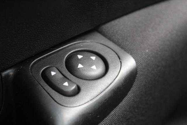 Fiat 500 1.0 Hybrid Cruise control l Navigatie l AppleCarPlay/AndroidAuto VDL auto