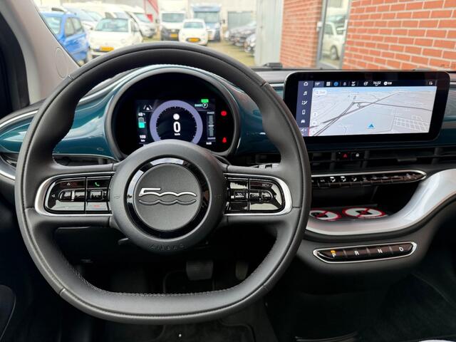 Fiat 500 3+1 ICON 42 KWH NAVI PANORAMA PDC CRUISE CARPLAY