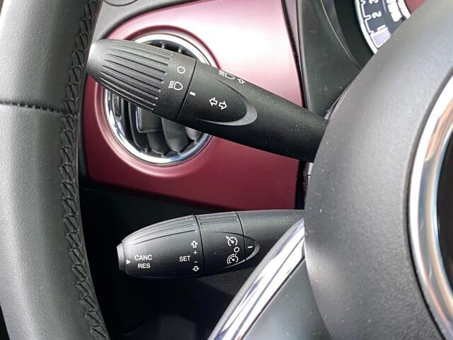 Fiat 500 1.0 HYBR. STAR NAV PANO CRUISE CARPLAY PDC DAB LMV