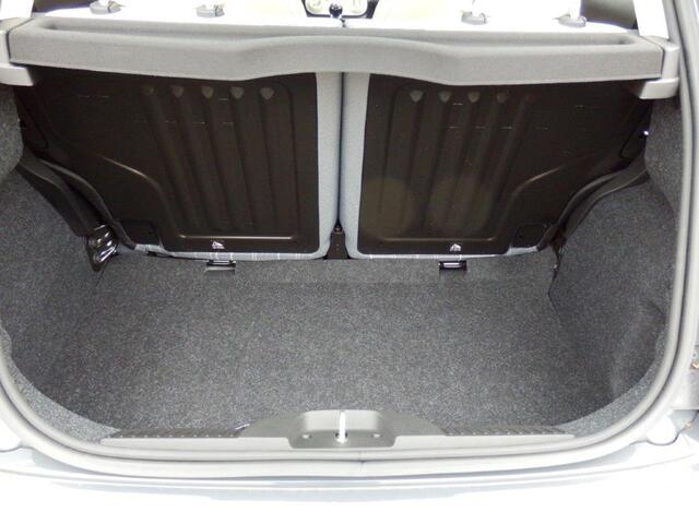 Fiat 500 Hybrid | Dolcevita | Apple Carplay/Android auto | cruise ctrl |