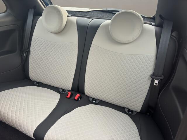 Fiat 500 1.0 Hybrid Dolcevita 2023 BLAUW | Panoramadak | Apple CarPlay