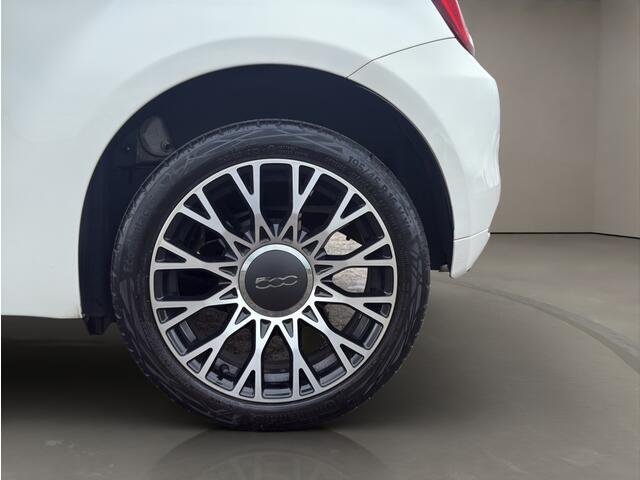 Fiat 500 1.0 Hybrid Star 2020 WIT | Panoramadak | Display | PDC