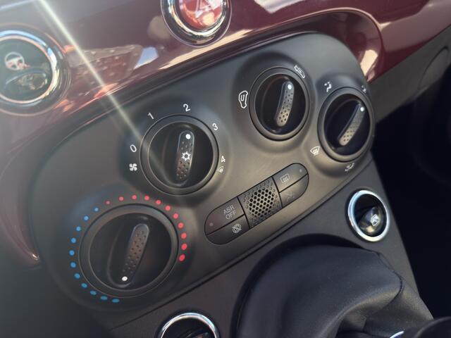 Fiat 500 1.0 Hybrid Dolcevita 2021 BORDEAUX | Apple CarPlay | Panoramadak